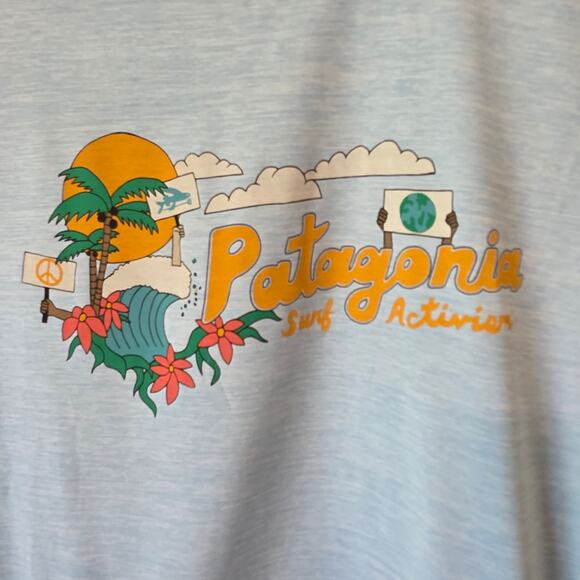 Patagonia Girls Youth Capilene Cool Daily Surf Activism Tee  Medium 10  NWOT - Picture 2 of 4